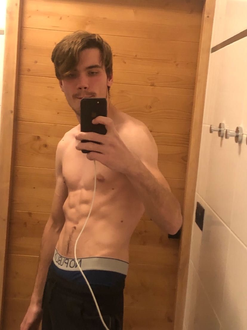 Profil de Gwenal, 21 ans, Club gay à Naz