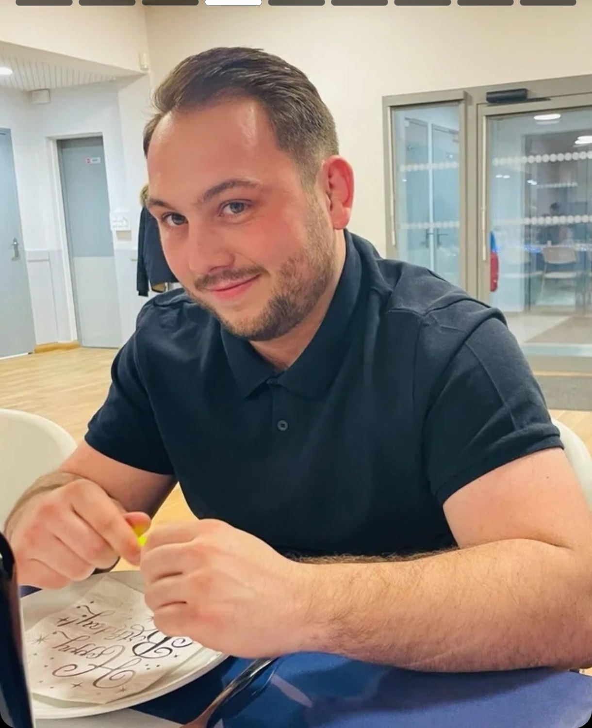 Profil de Abdel-malik, 27 ans, Club gay à Mirchel