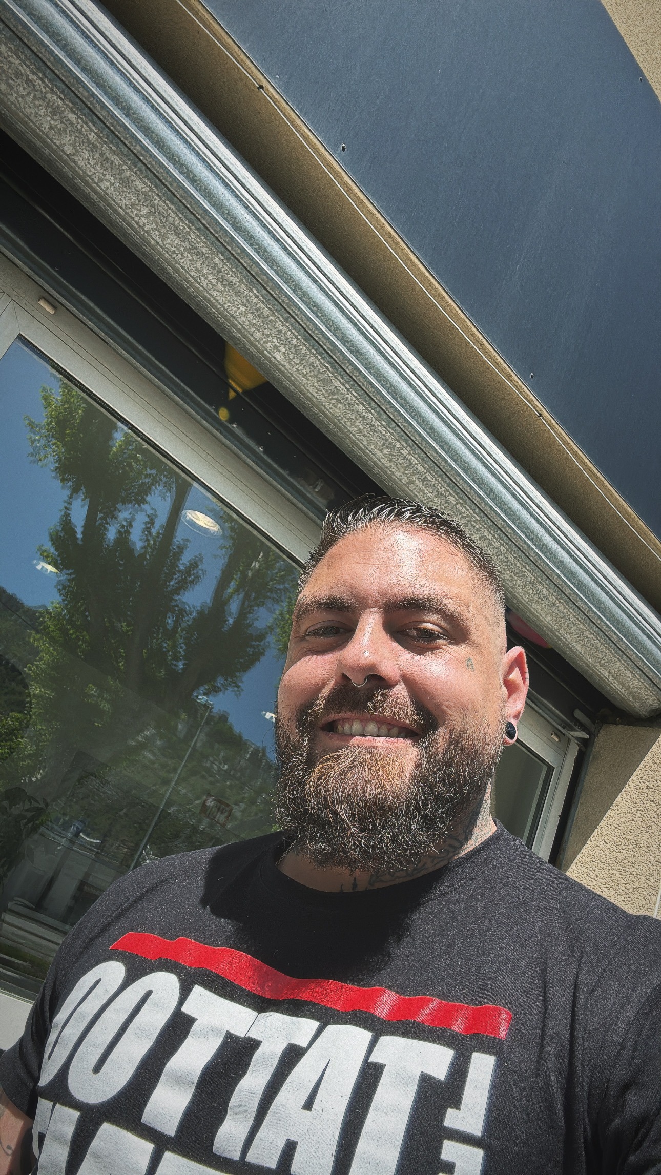 Profil de Malal, 36 ans, Club gay à Schwanden GL