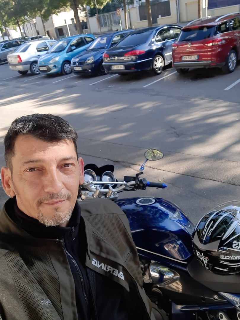 Profil de Matahi, 41 ans, Club gay à Rona