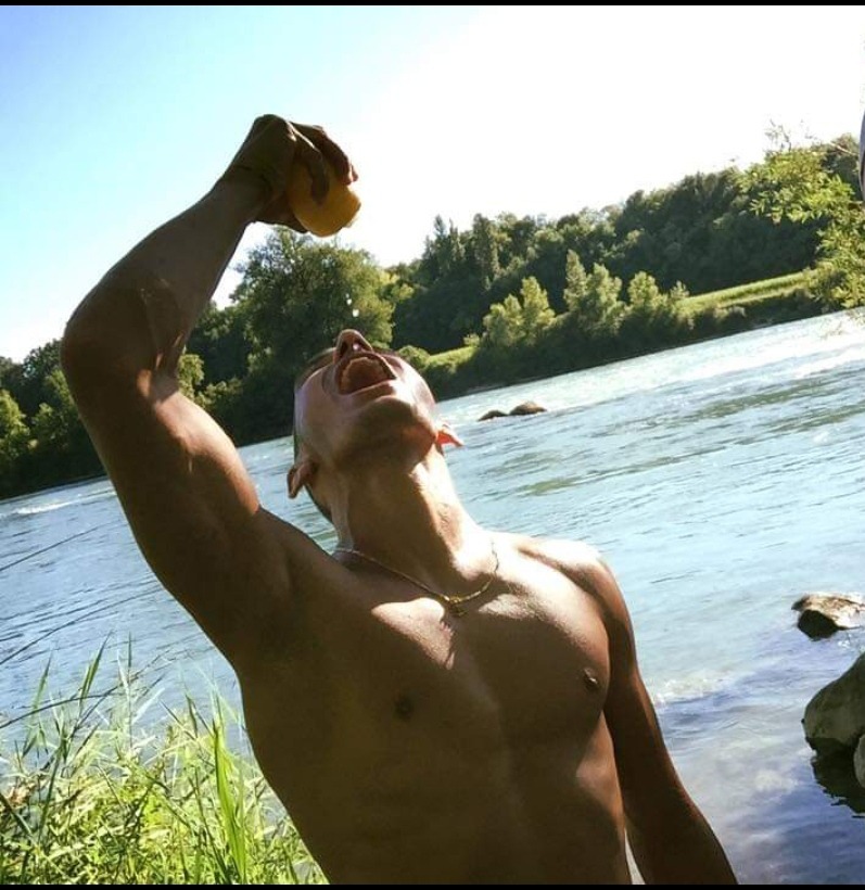 Profil de Alphee, 34 ans, Club gay à Ilanz