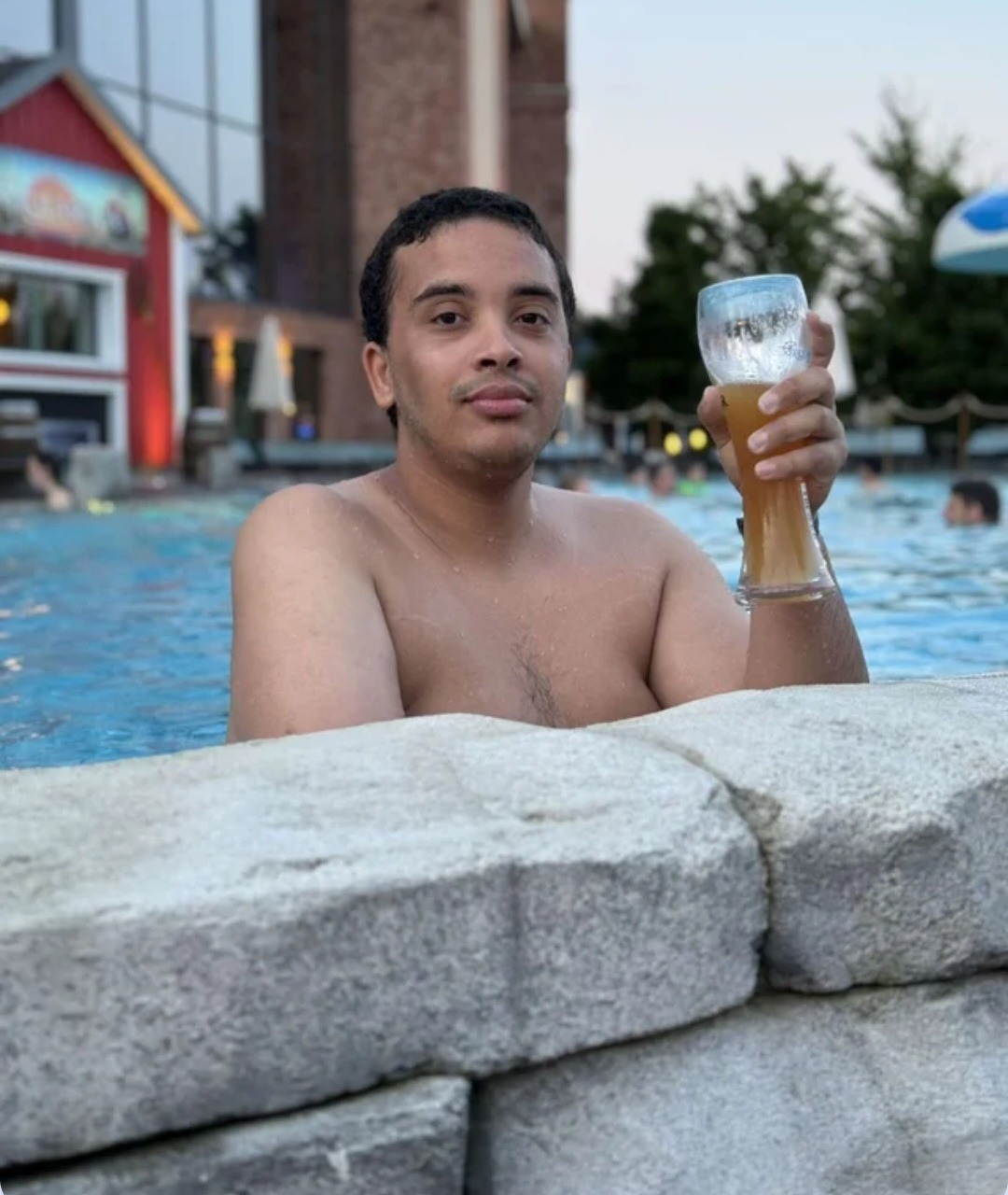 Profil de Fitia, 21 ans, Club gay à Sion