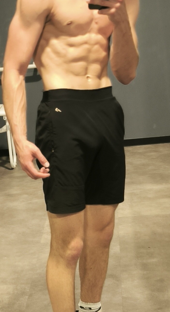 Profil de Jounaid, 18 ans, Club gay à Mies