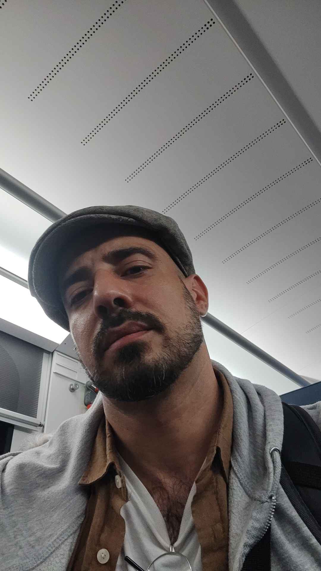 Profil de Bouabdallah, 35 ans, Club gay à Noiraigue