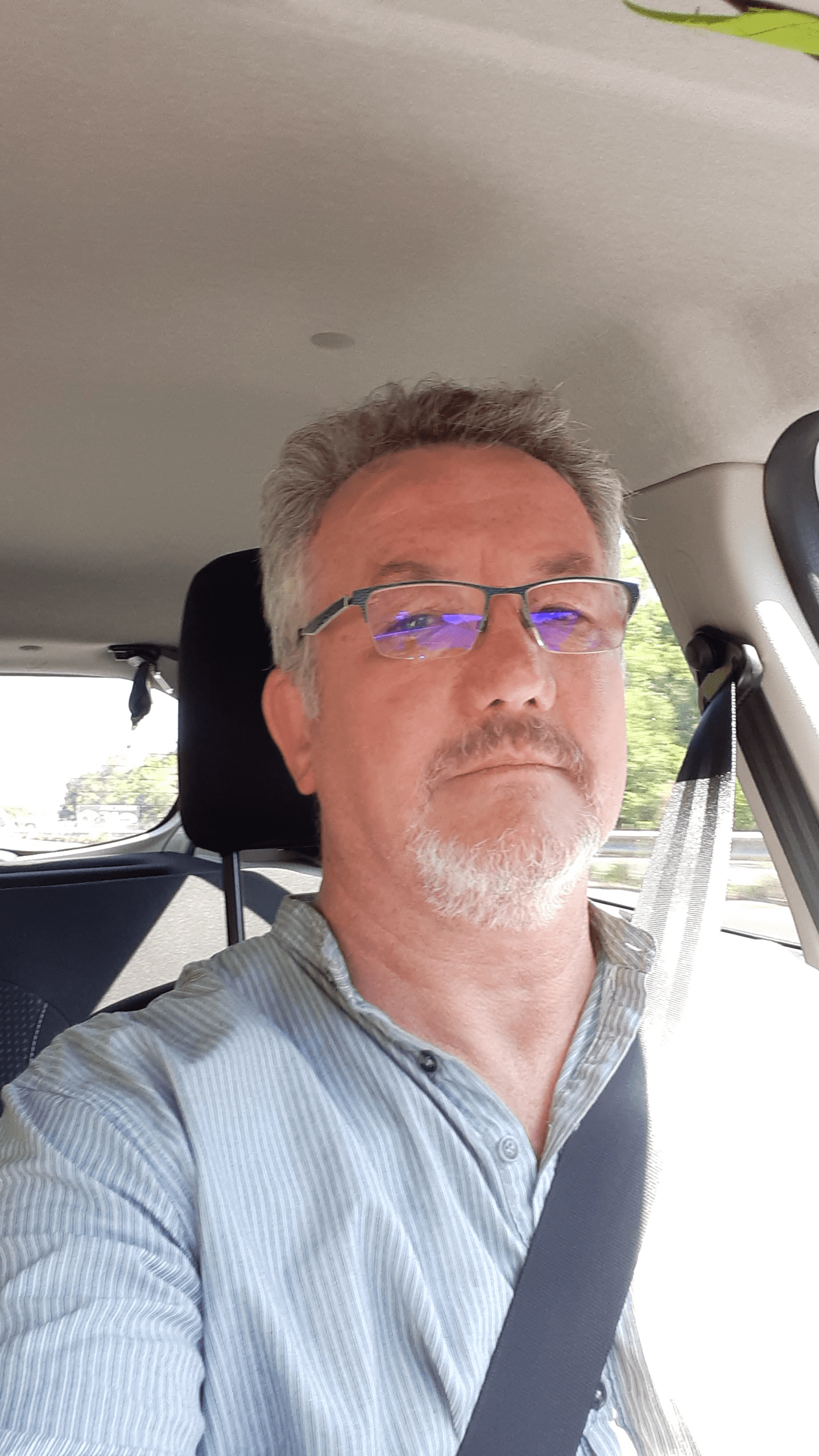 Profil de Mariel, 55 ans, Club gay à Fajauna