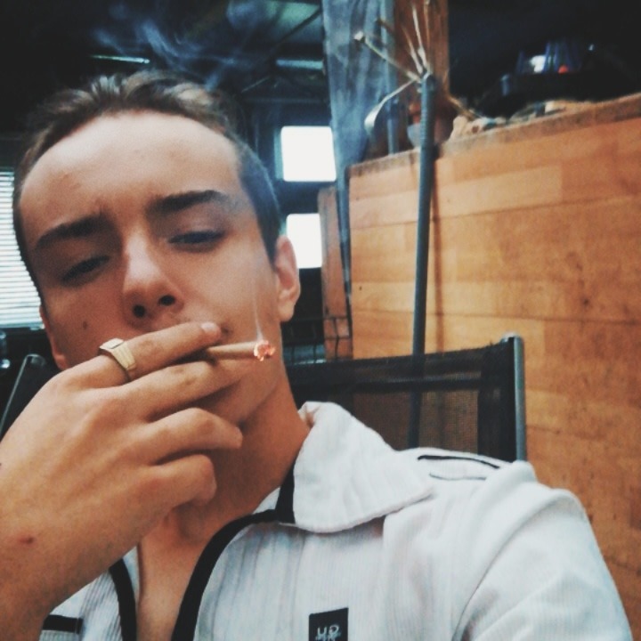 Profil de Egemen, 21 ans, Club gay à Chamblon