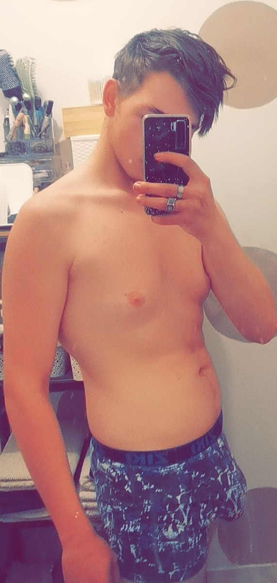 Profil de Samnang, 23 ans, Club gay à Rolle