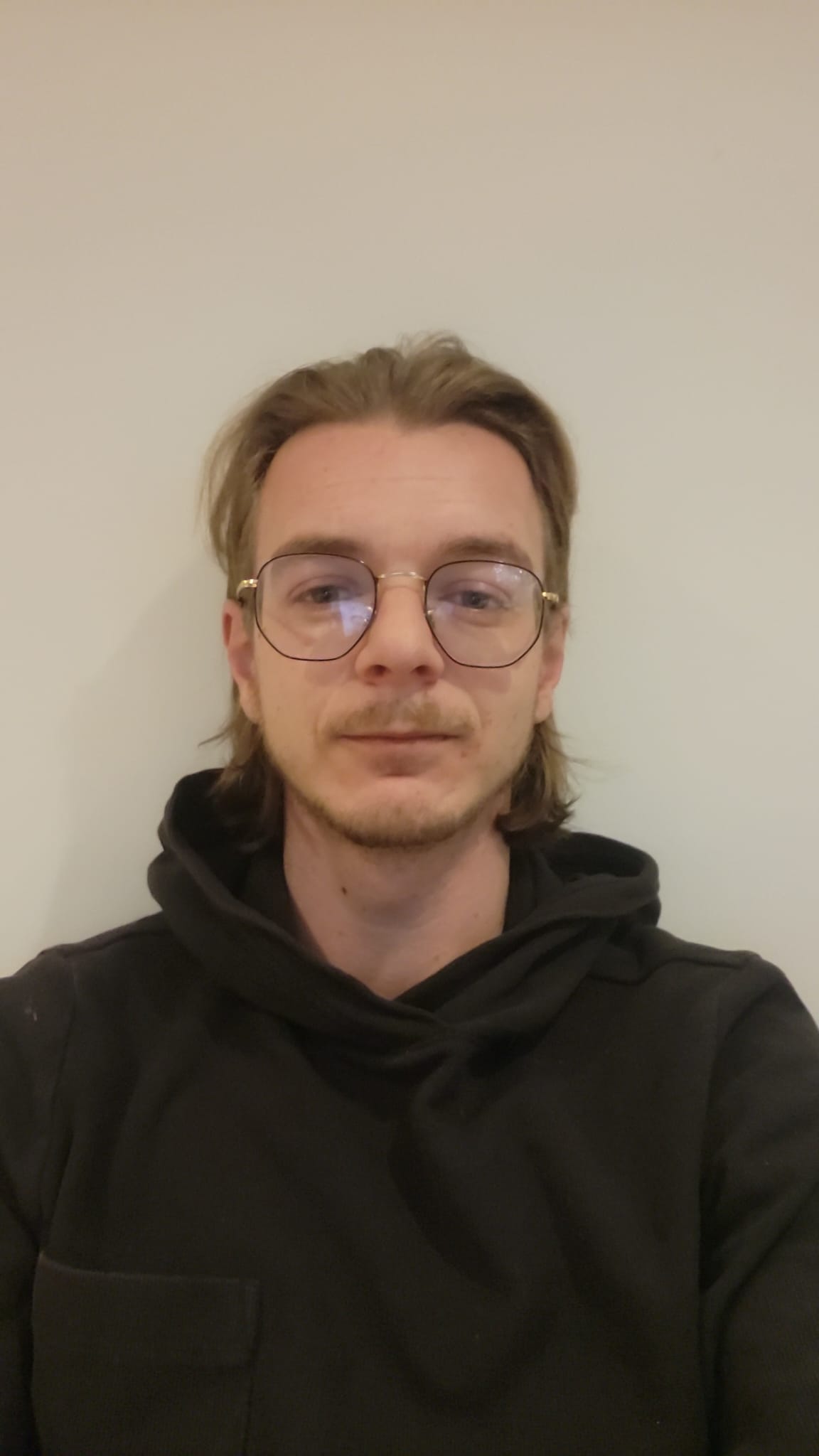 Profil de Antonio, 30 ans, Club gay à Lü