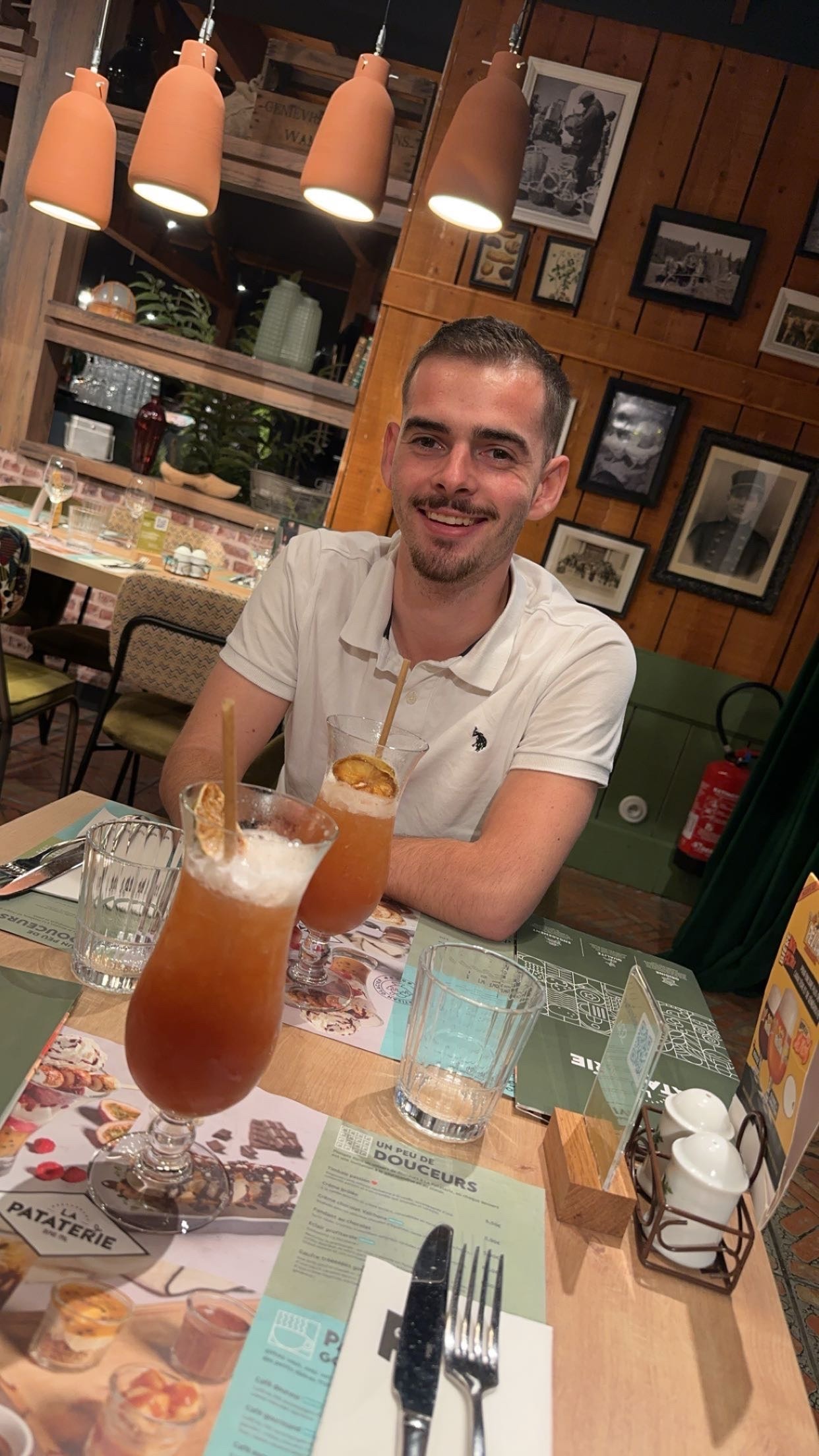 Profil de Farez, 23 ans, Club gay à Payerne