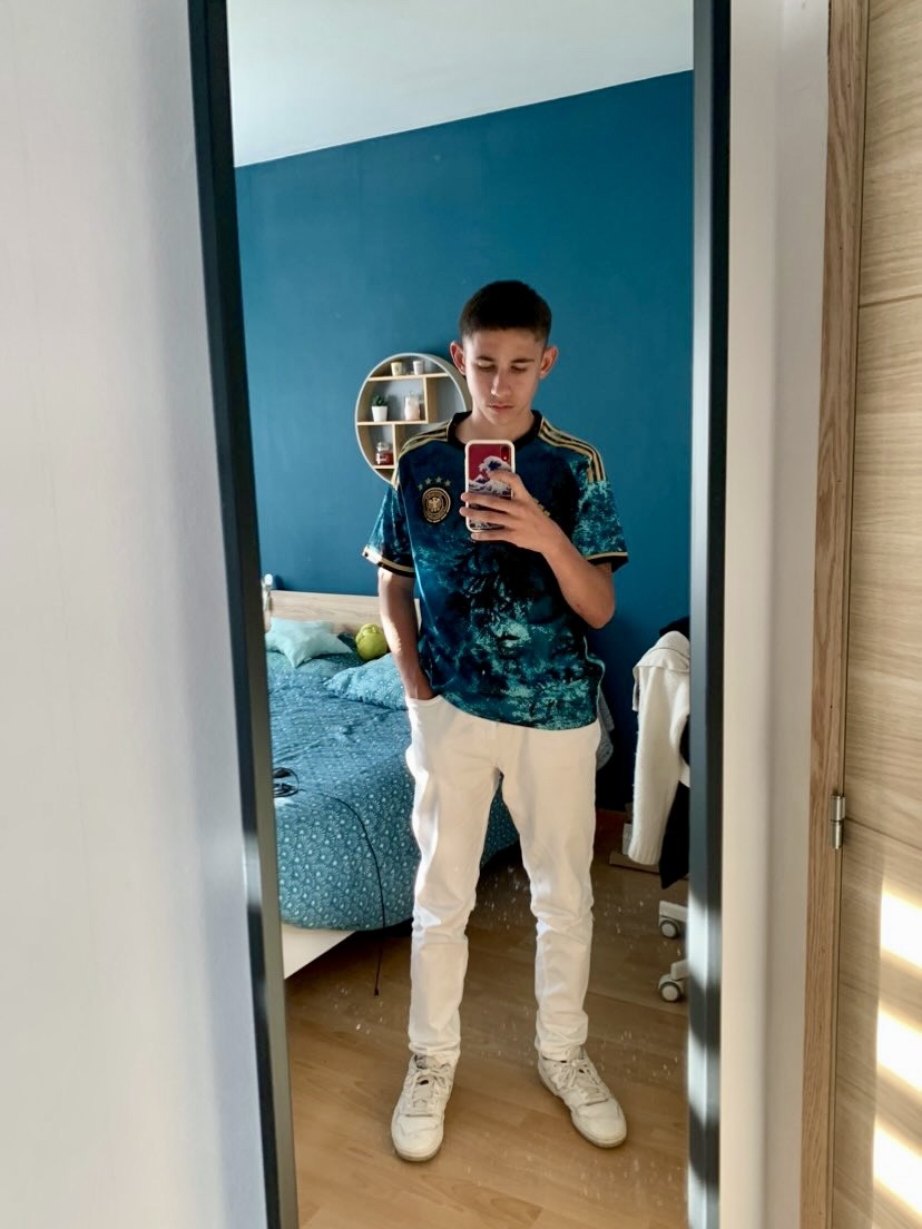 Profil de Joanes, 20 ans, Club gay à Realp