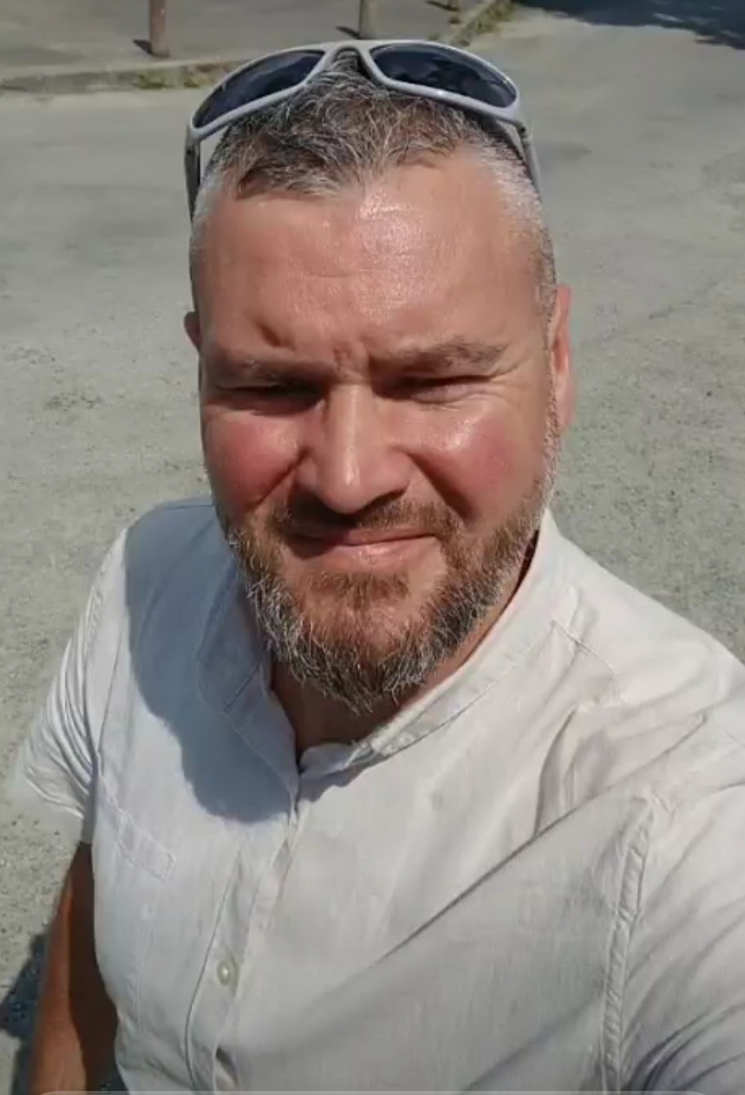 Profil de Nezir, 45 ans, Club gay à Bôle