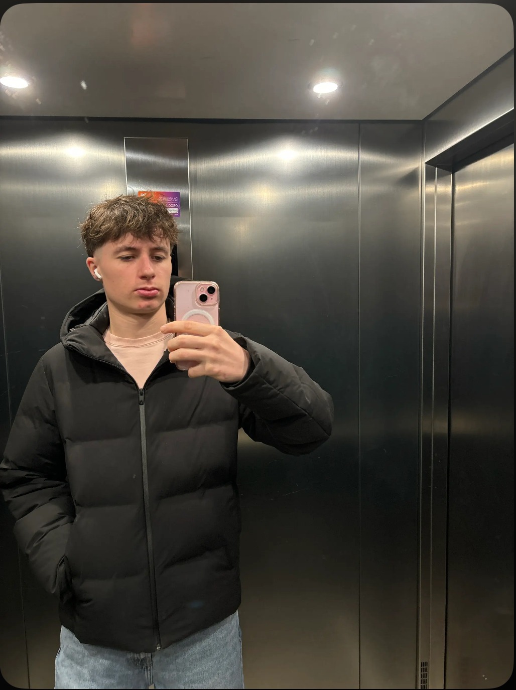 Profil de Khader, 21 ans, Club gay à Bever