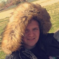 Profil de Demetrio, 23 ans, Club gay à Bellach