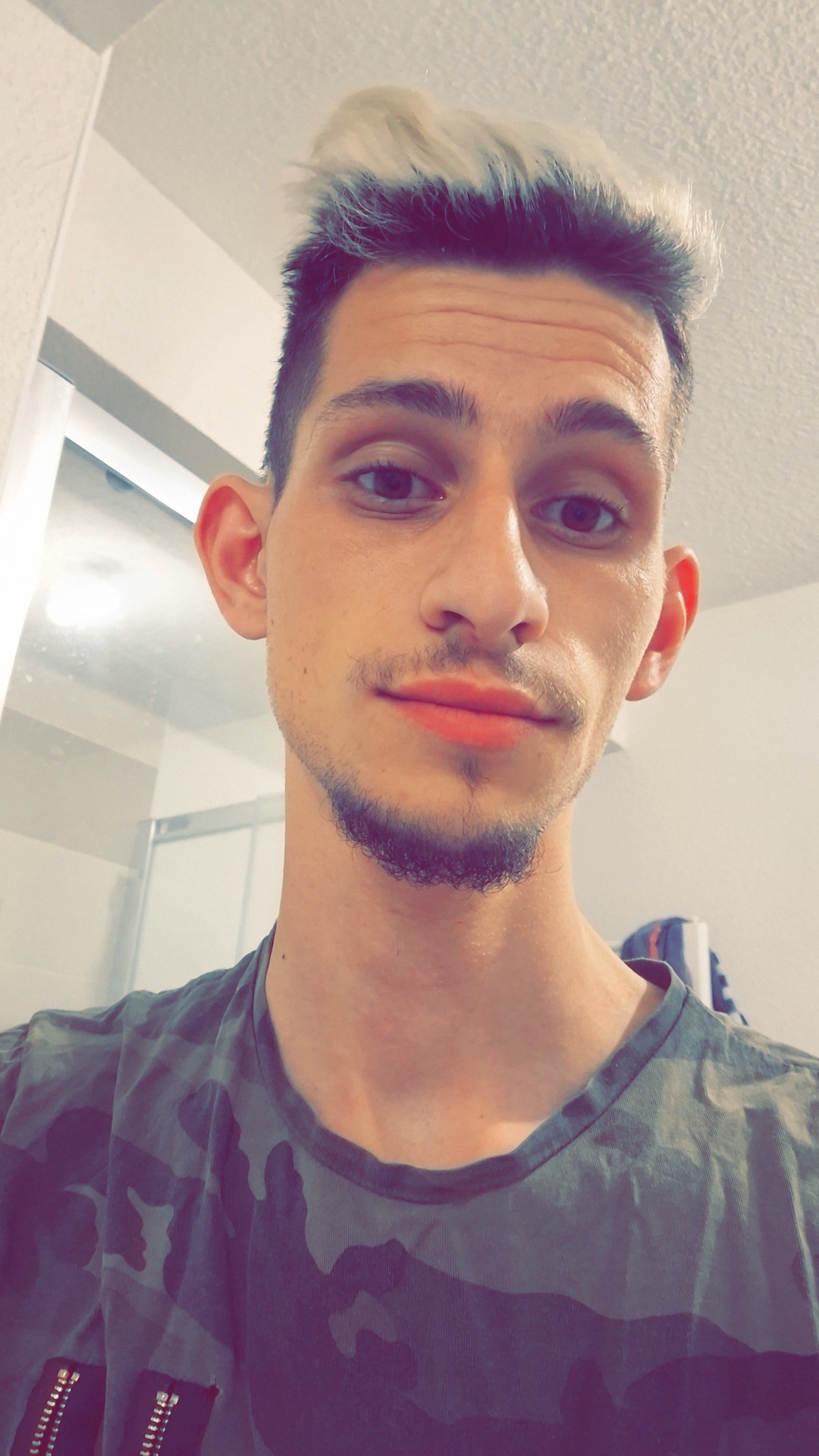 Profil de Maelo, 29 ans, Club gay à Trans