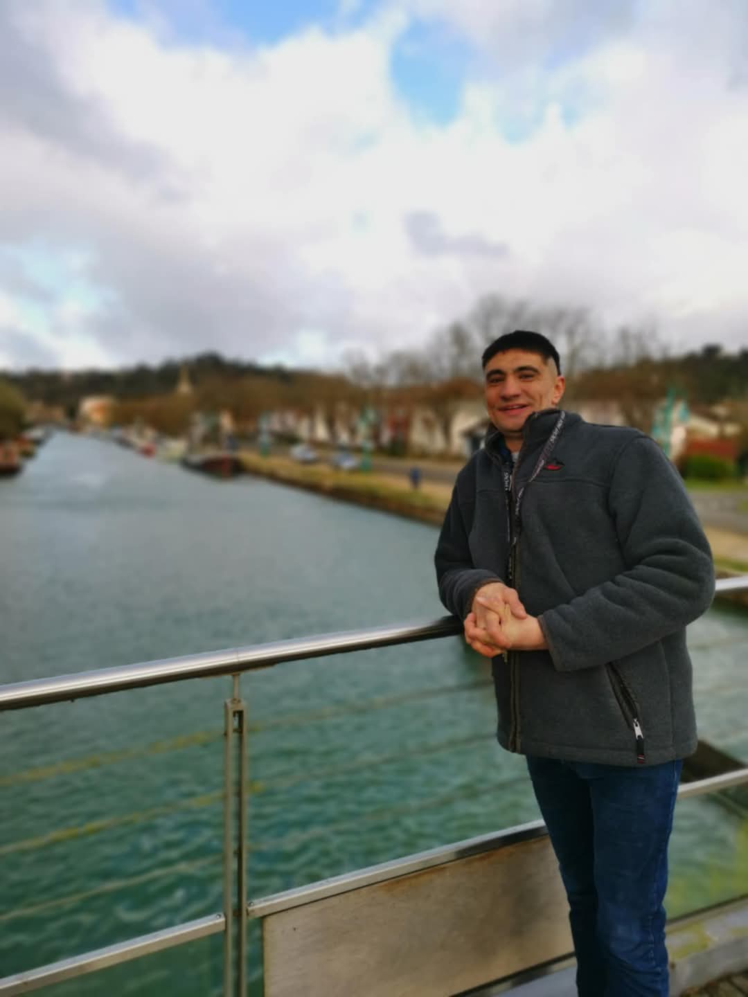 Profil de Alric, 37 ans, Club gay à Agarn