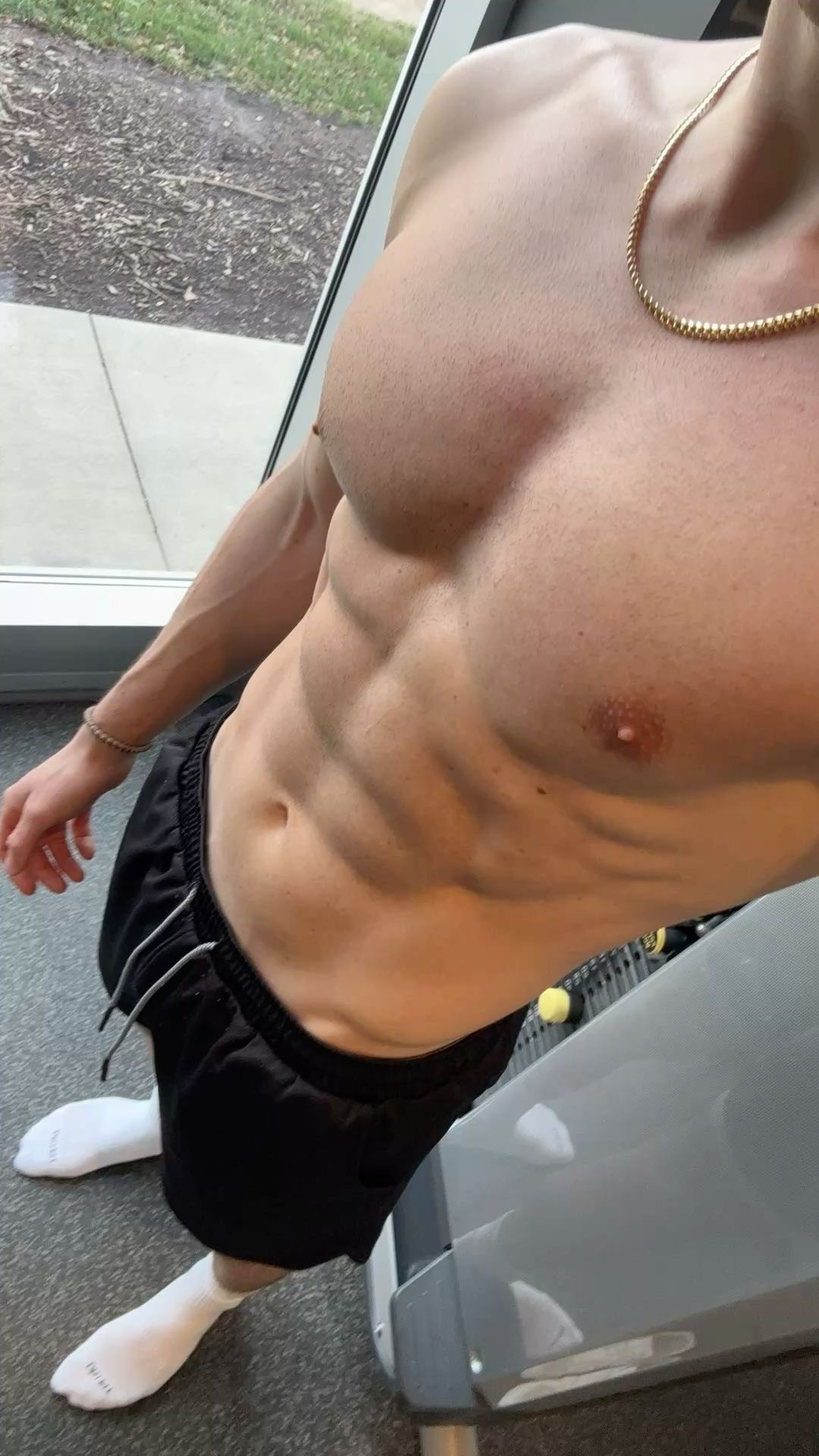 Profil de Mouslim, 23 ans, Club gay à Utzigen