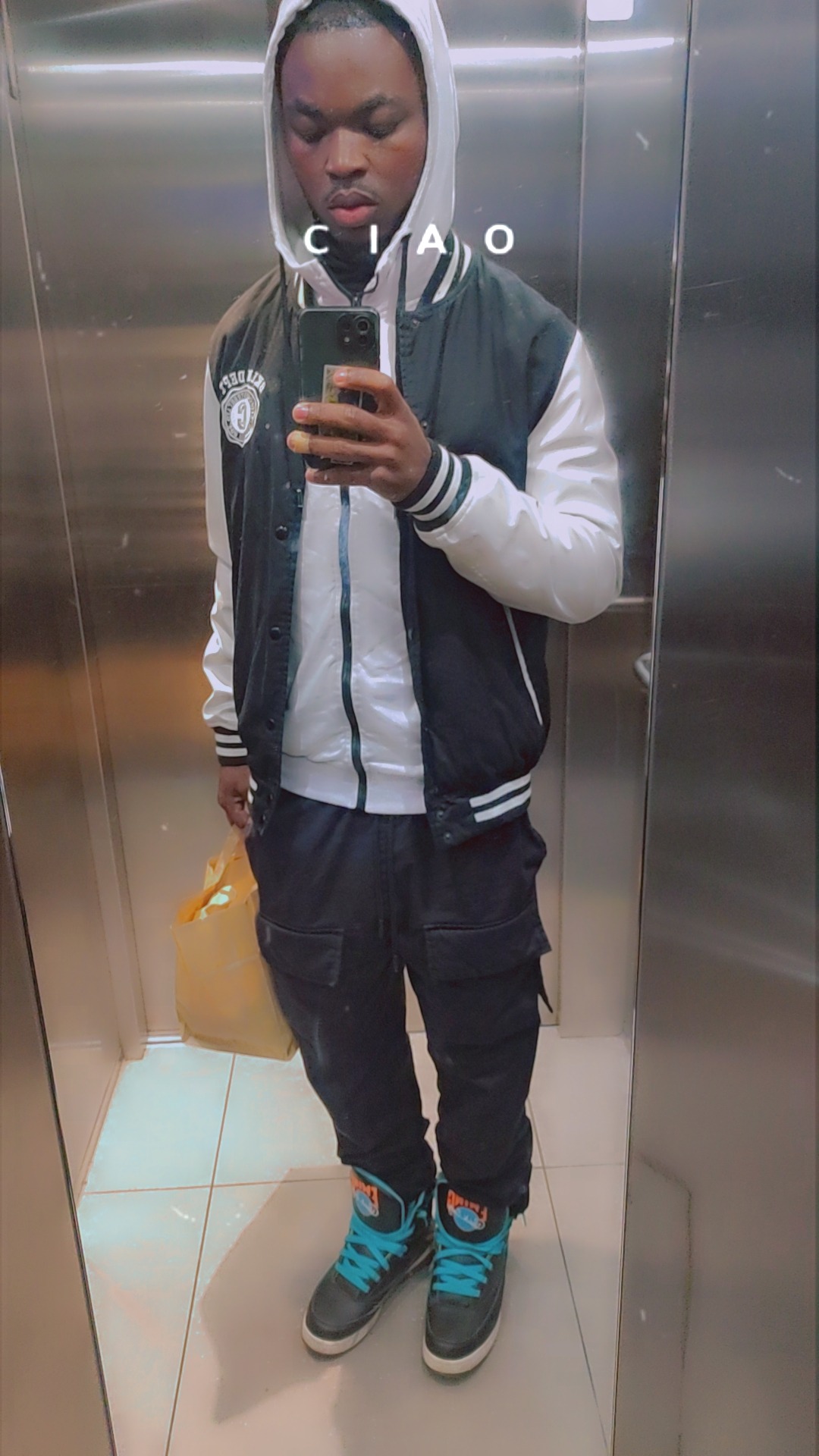 Profil de Damas, 20 ans, Club gay à Deitingen