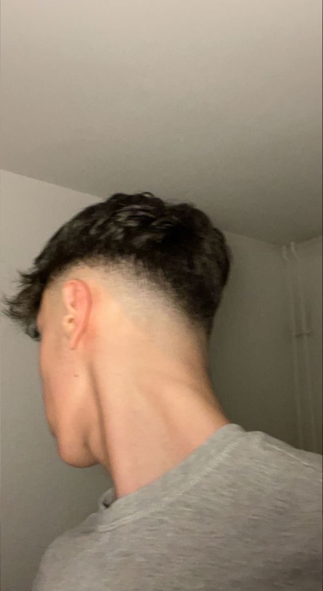 Profil de Awen, 22 ans, Club gay à Tschierv