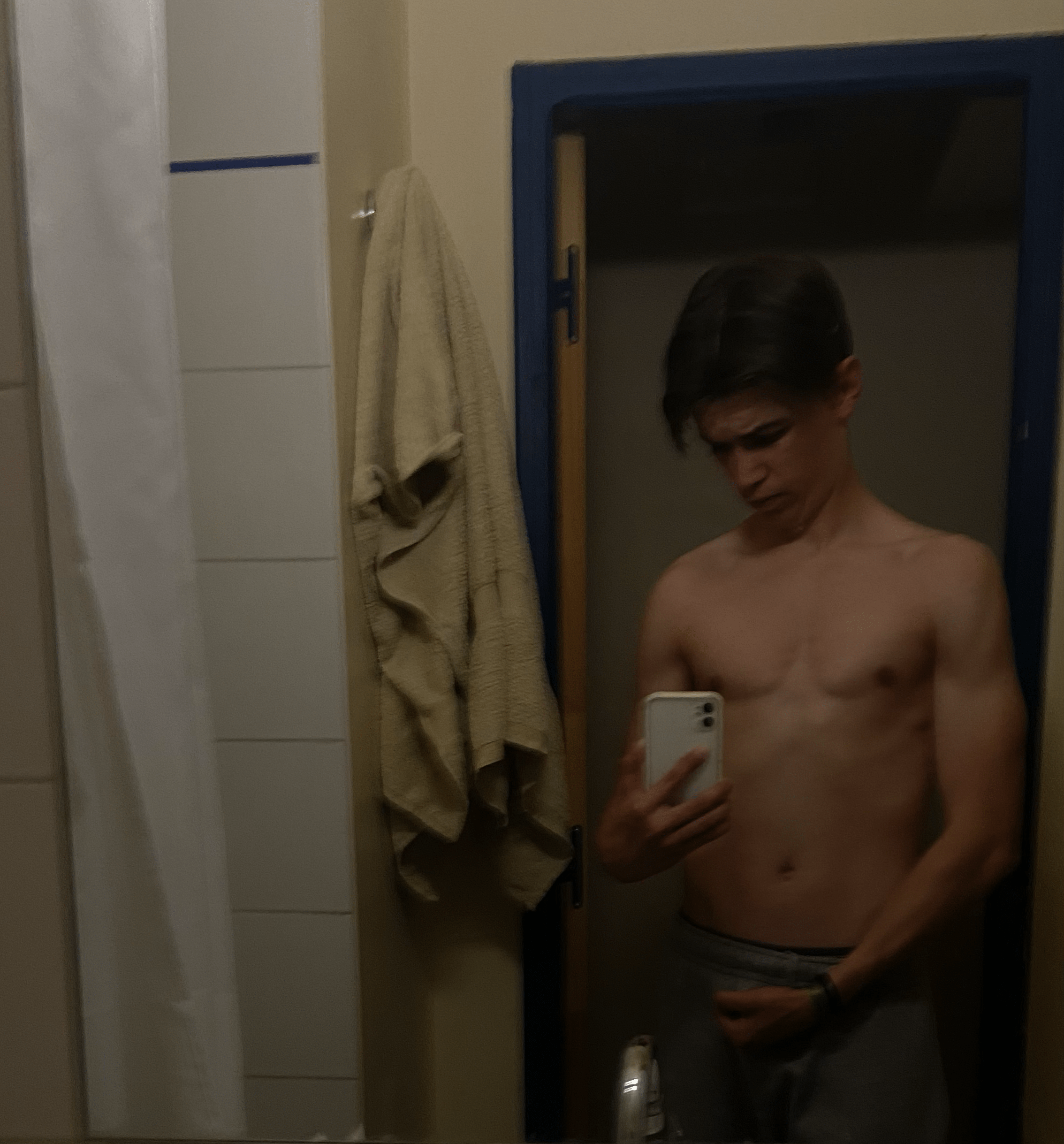 Profil de Bryand, 21 ans, Club gay à Engelberg
