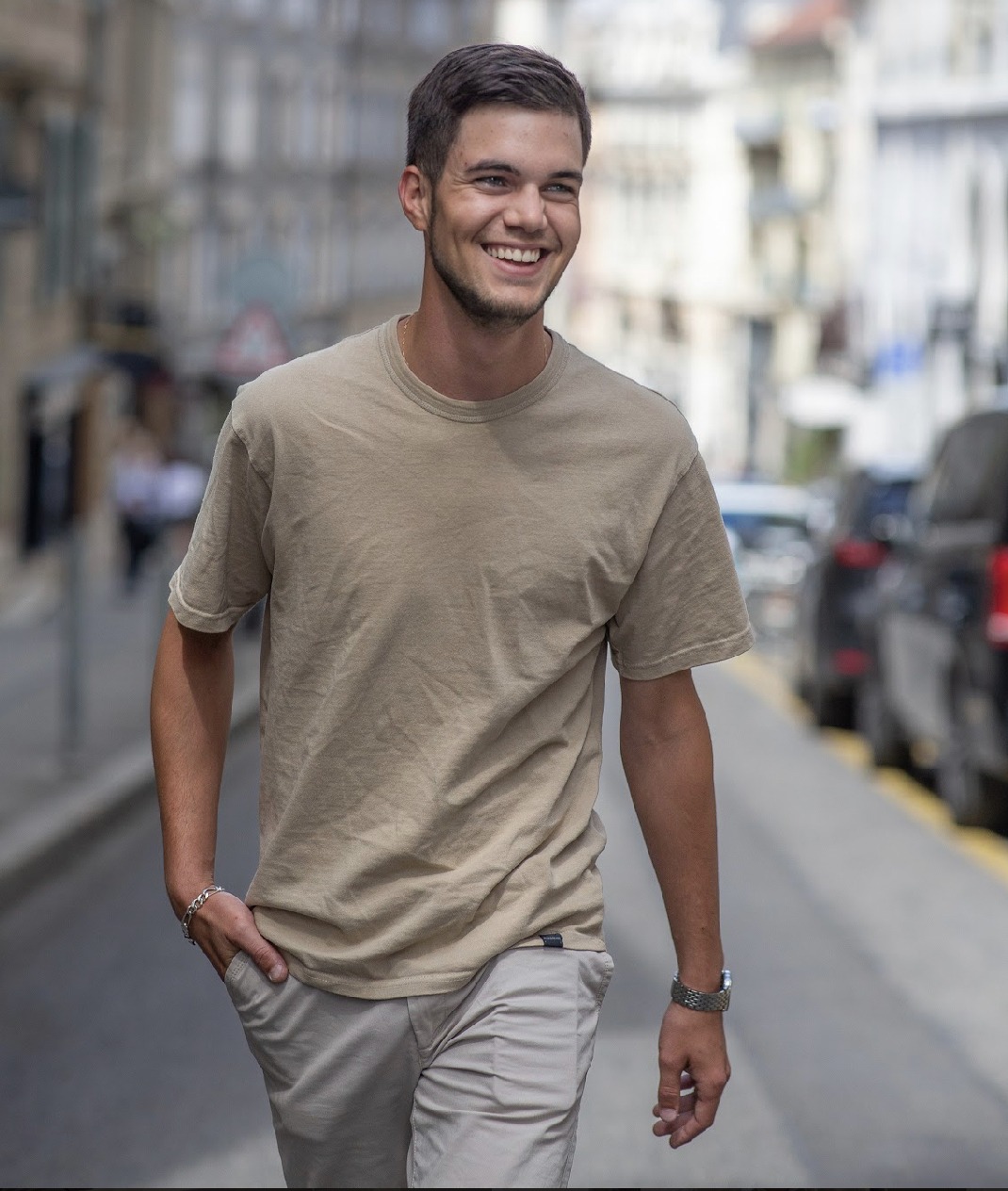 Profil de Farrel, 23 ans, Club gay à Wolfwil