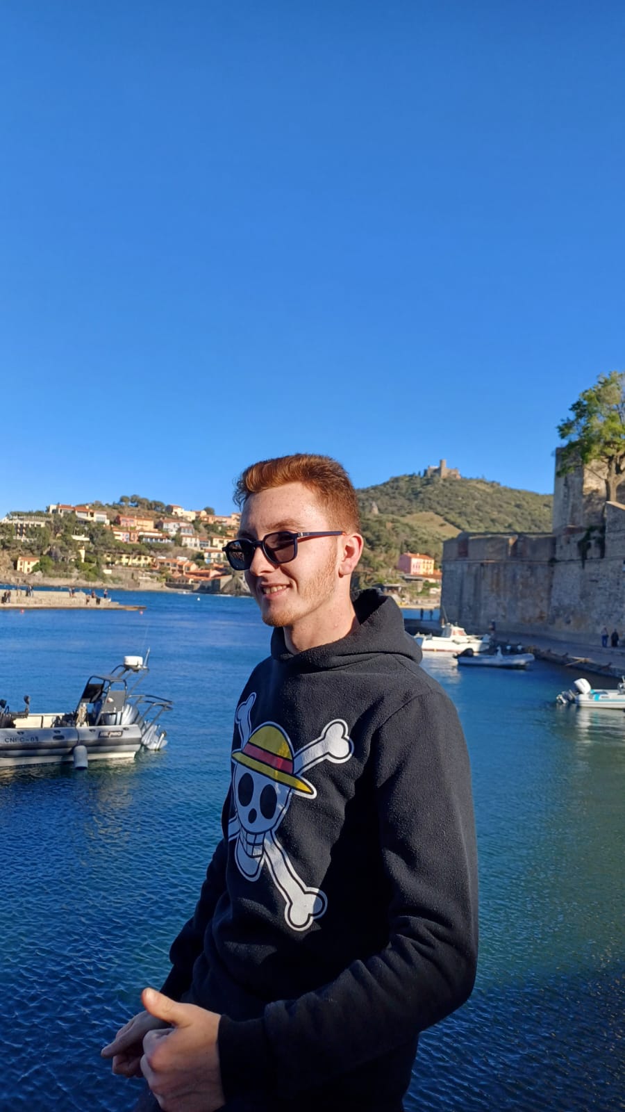 Profil de Boran, 20 ans, Club gay à Lax