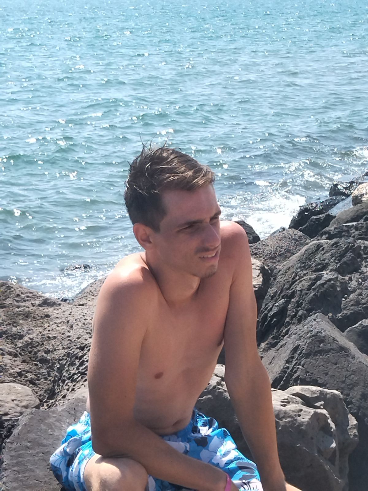 Profil de Aydan, 23 ans, Club gay à Diesse
