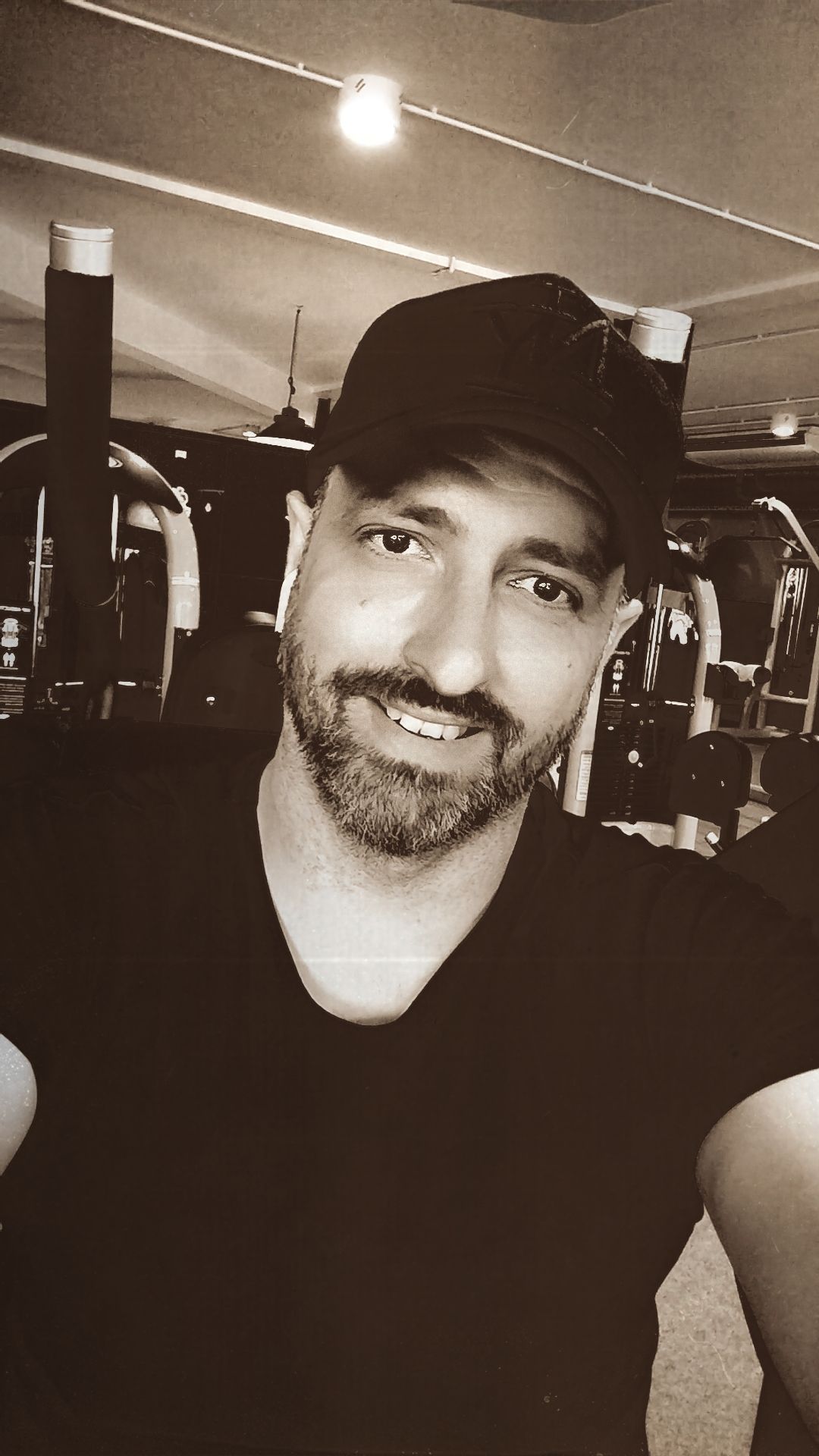 Profil de Tigrane, 38 ans, Club gay à Scharans