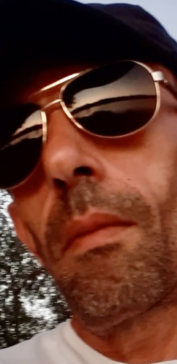 Profil de Saturnin, 46 ans, Club gay à Cremin