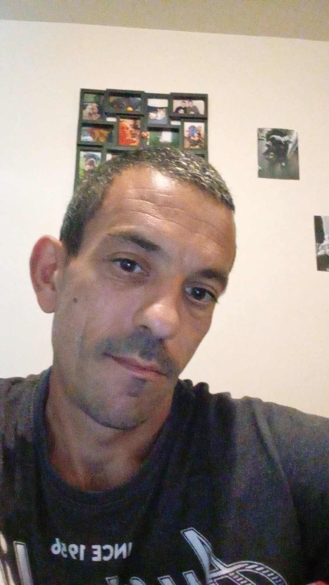 Profil de Taoufic, 40 ans, Club gay à Ernen