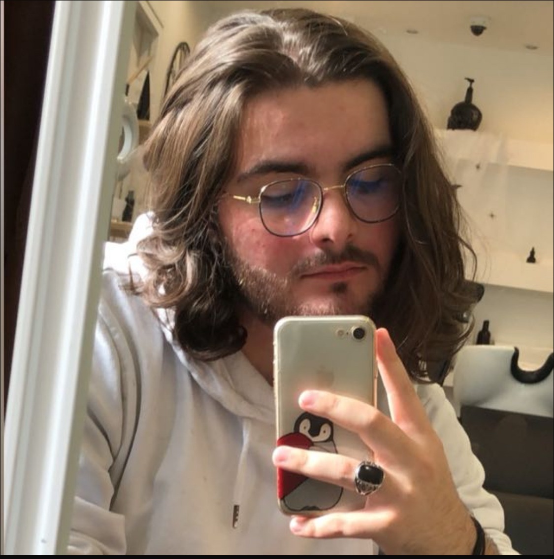 Profil de Abdoul-karim, 20 ans, Club gay à Lüen