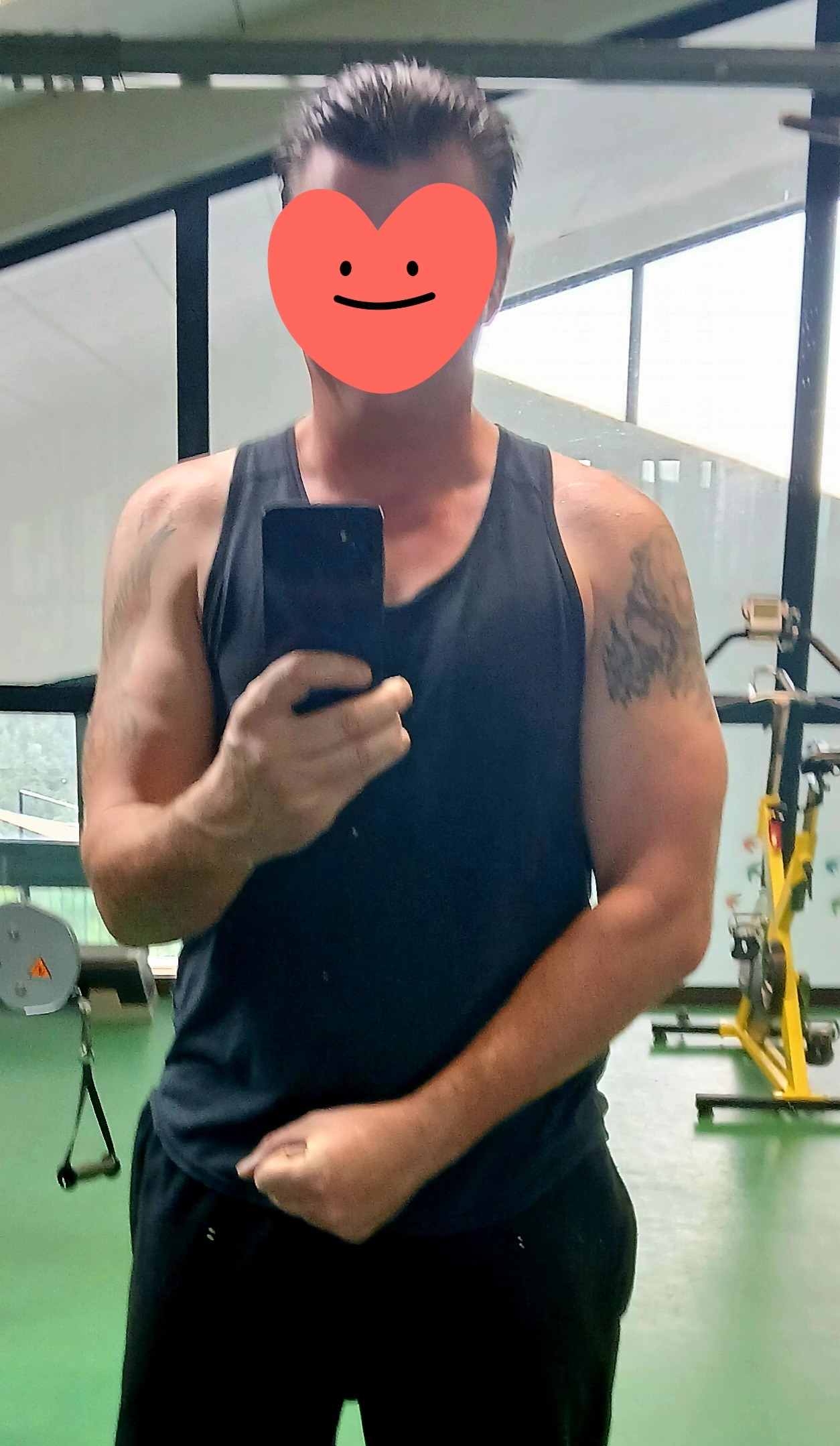 Profil de Altair, 46 ans, Club gay à Bruson