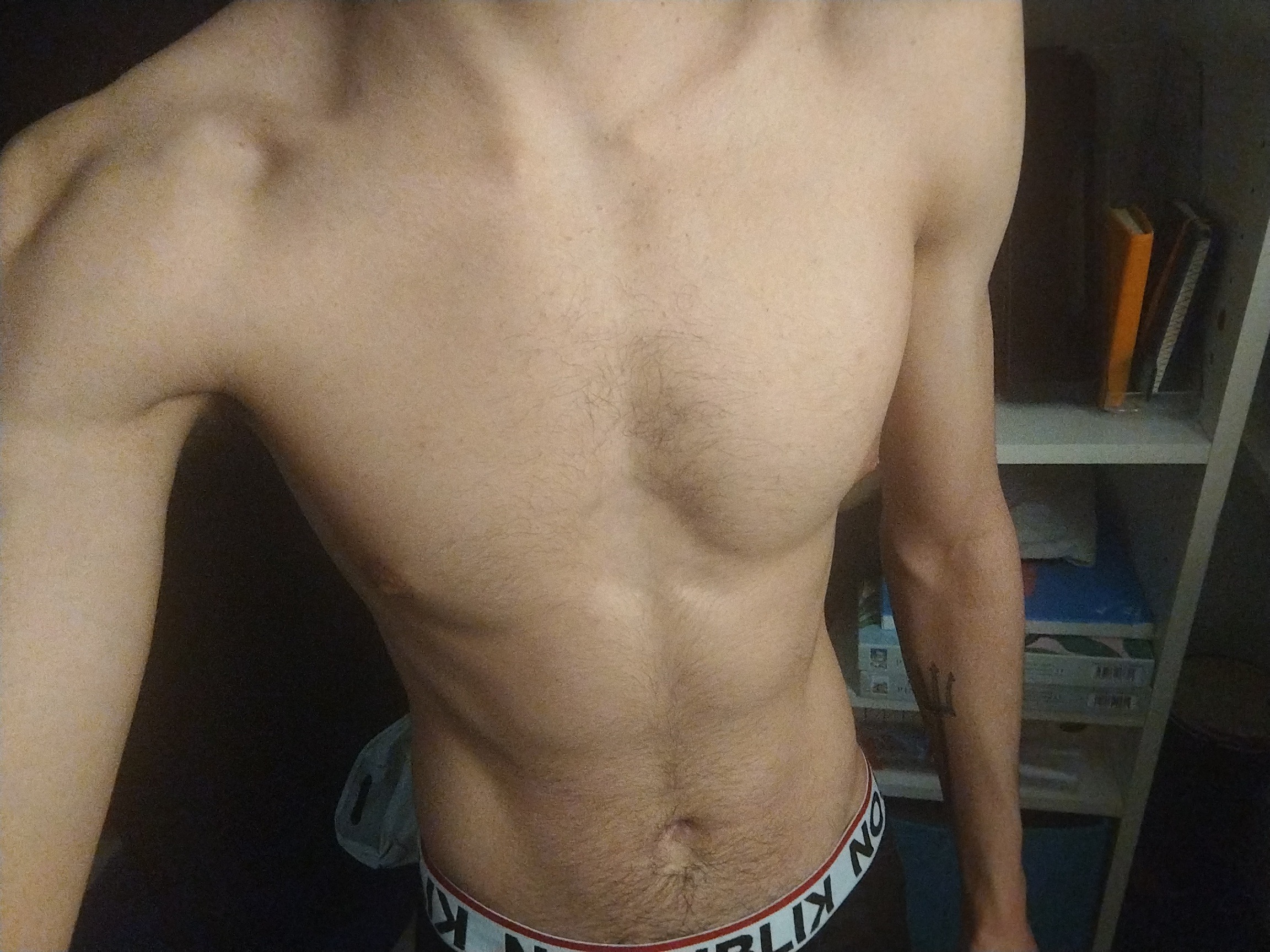 Profil de Archimede, 21 ans, Club gay à Naters