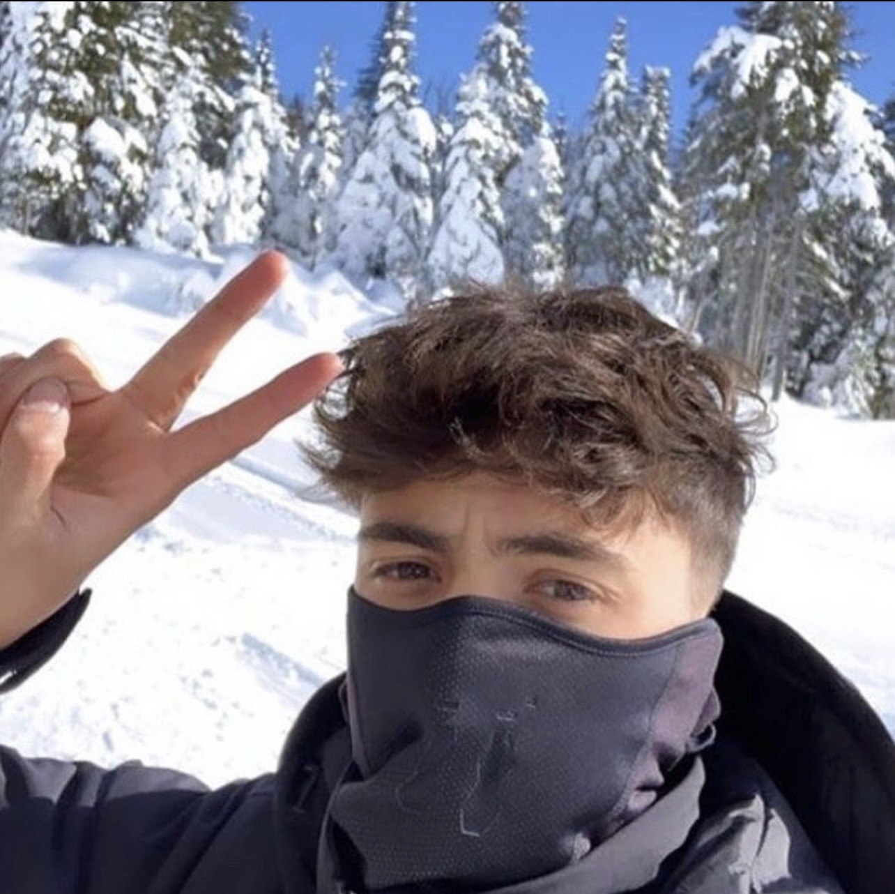 Profil de Semih, 30 ans, Club gay à Perroy
