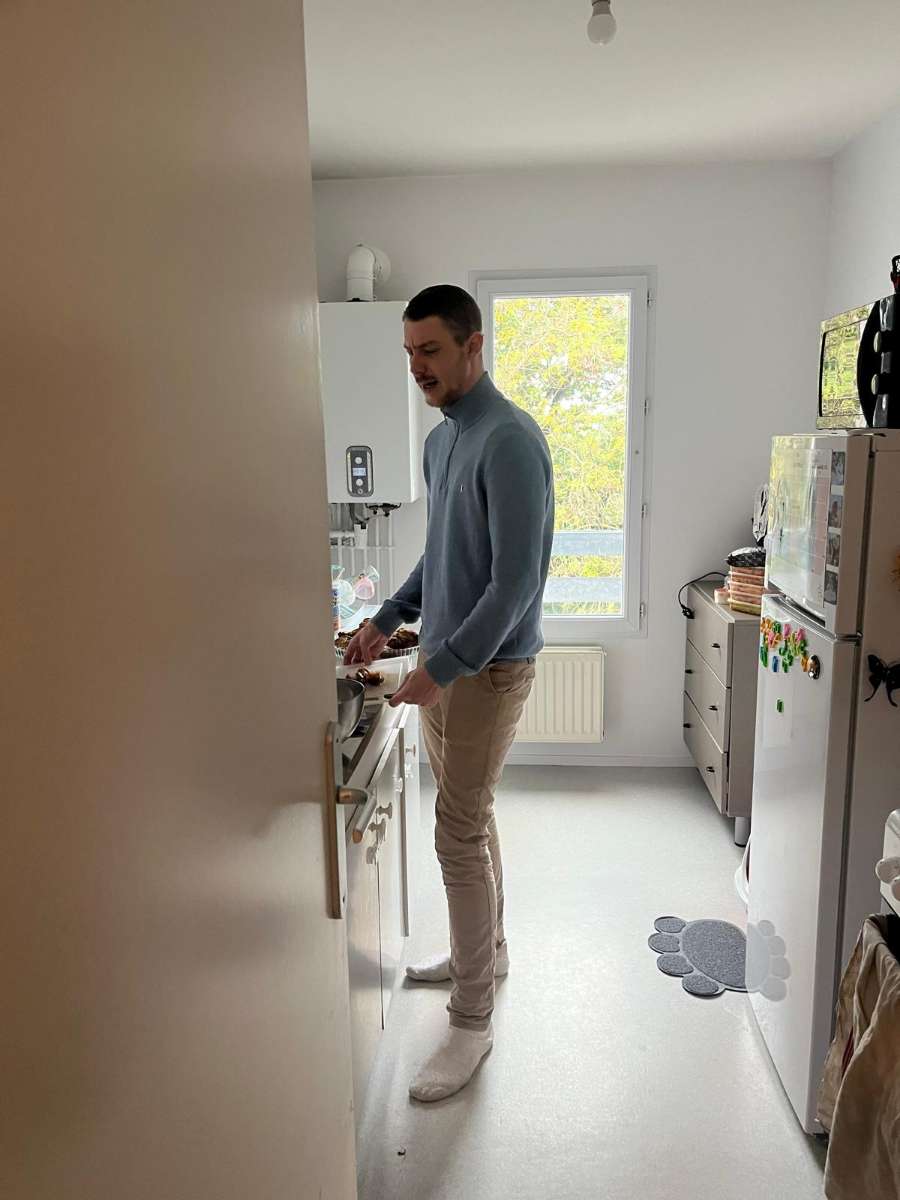Profil de Sirou, 33 ans, Club gay à Cremin