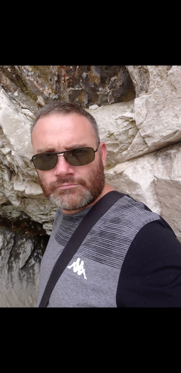 Profil de Shamseddine, 49 ans, Club gay à Castaneda