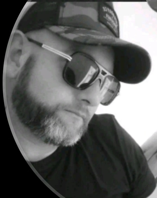 Profil de Karamba, 39 ans, Club gay à Gempen