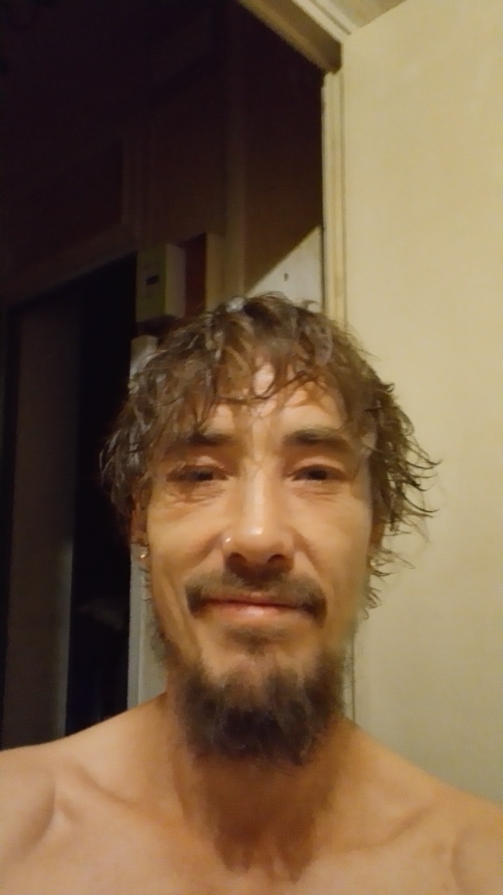 Profil de Kenni, 39 ans, Club gay à Haldenstein
