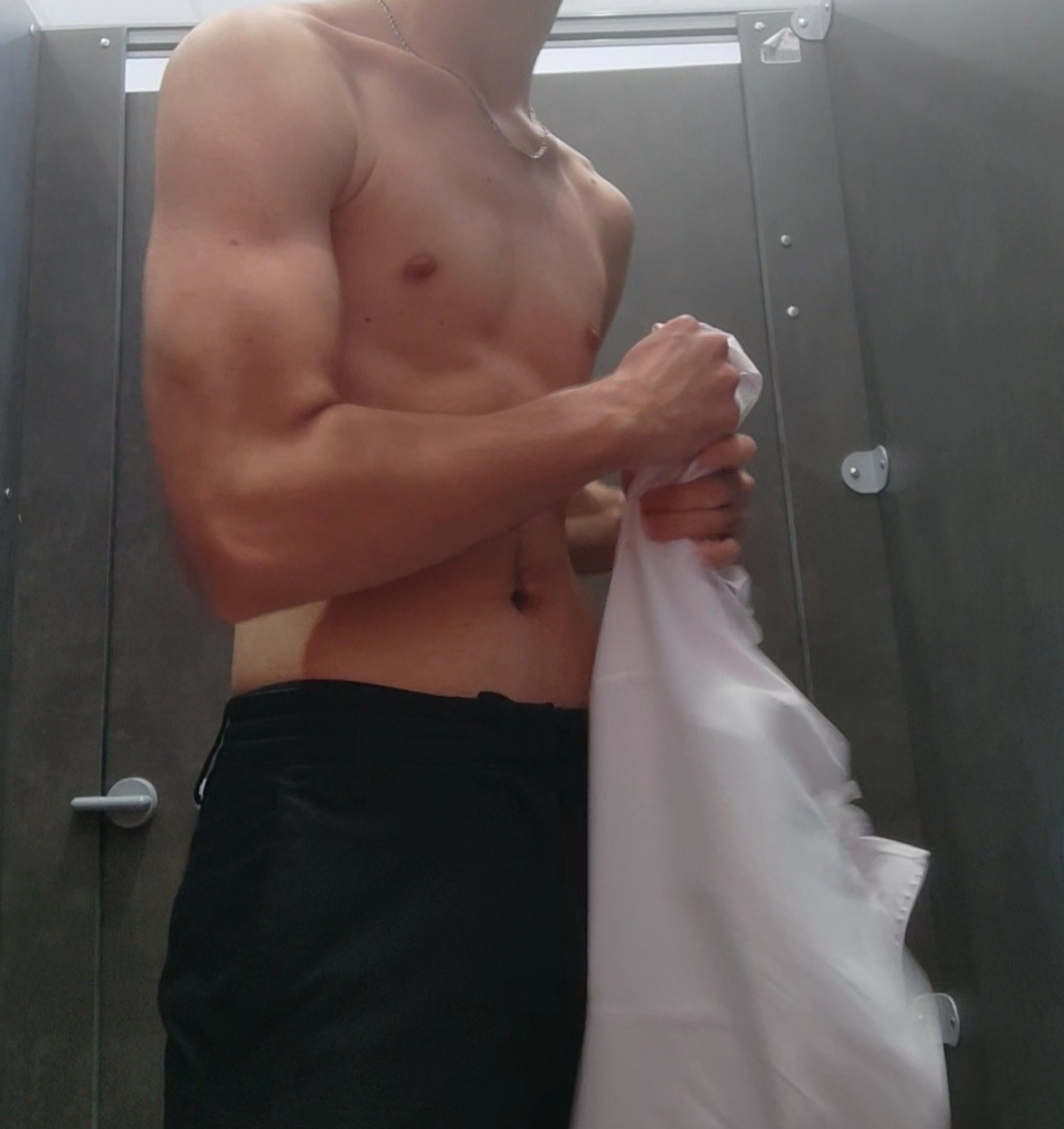 Profil de Joannes, 19 ans, Club gay à Cunter