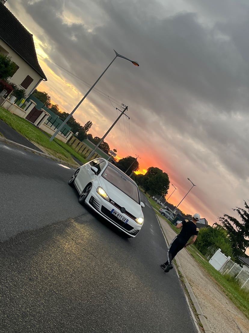 Profil de Jessy, 24 ans, Club gay à Payerne