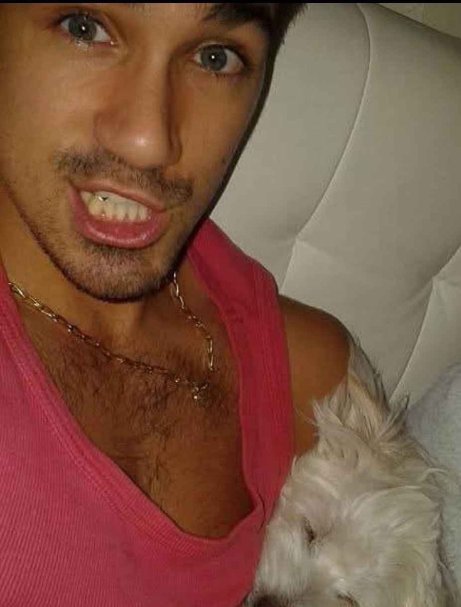 Profil de Abdelhamid, 30 ans, Club gay à Jaberg