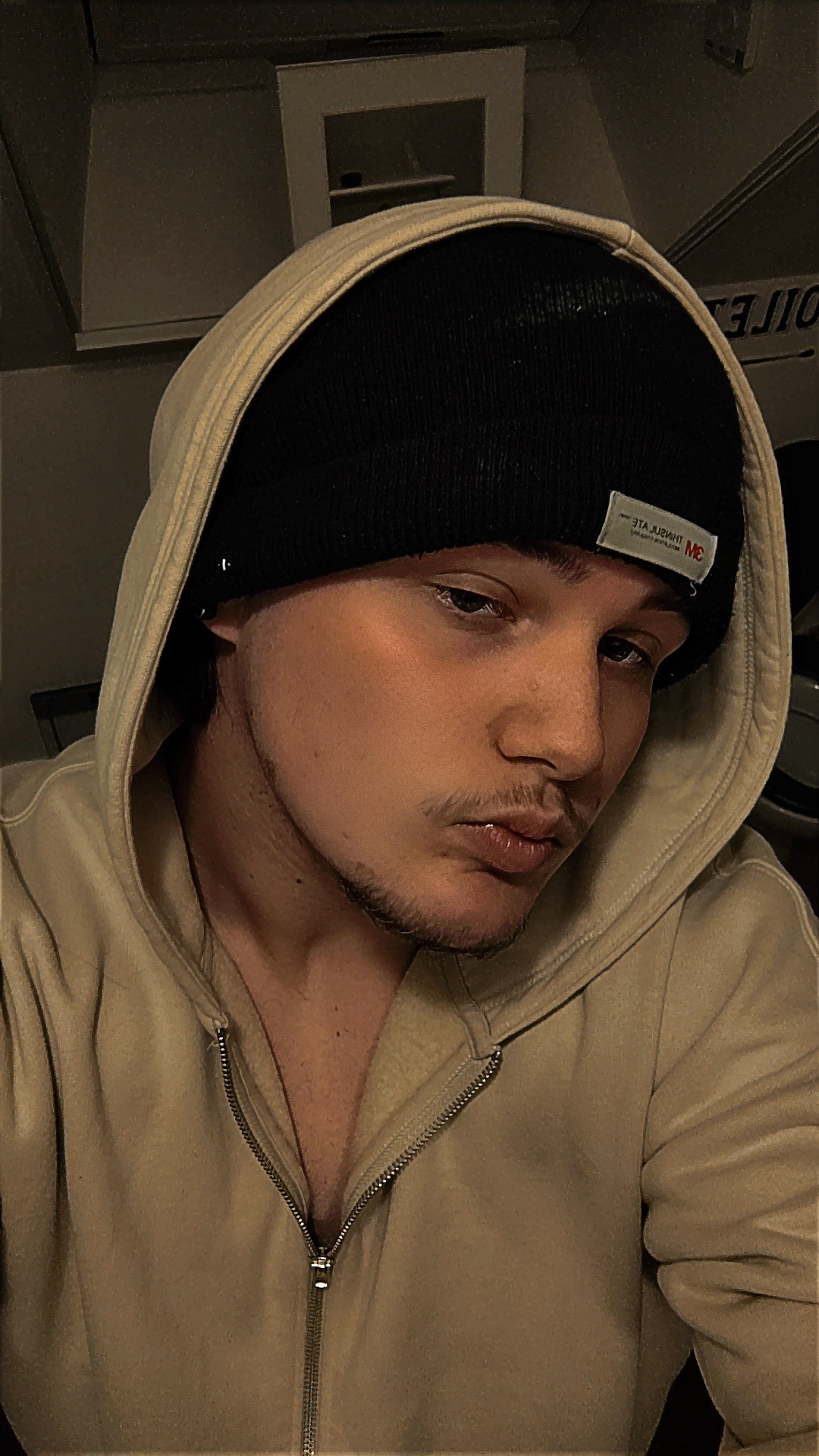 Profil de Chad, 19 ans, Club gay à Ergisch