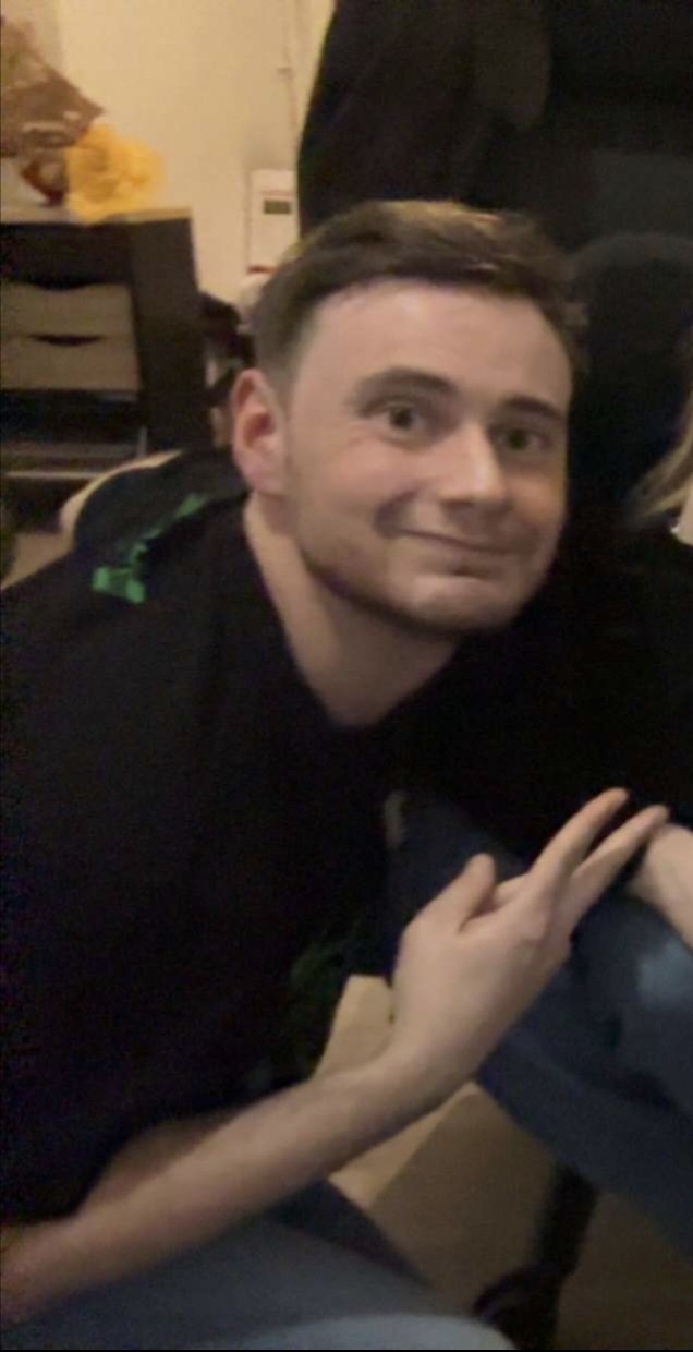 Profil de Josselyn, 26 ans, Club gay à Lonay