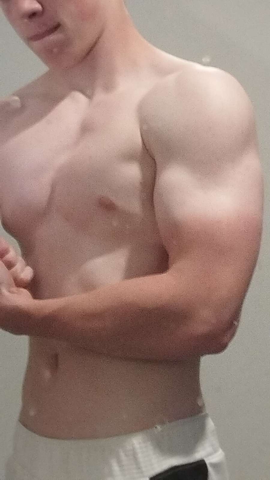 Profil de Sundy, 19 ans, Club gay à Bellach