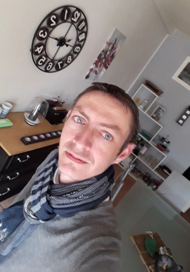 Profil de Leonien, 37 ans, Club gay à Realp