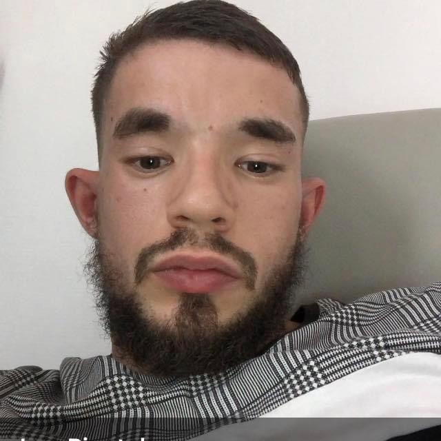 Profil de Dimitry, 26 ans, Club gay à Gammen