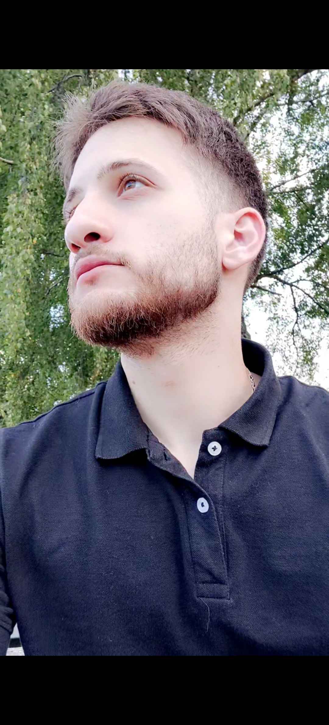 Profil de Aymene, 29 ans, Club gay à St. Stephan