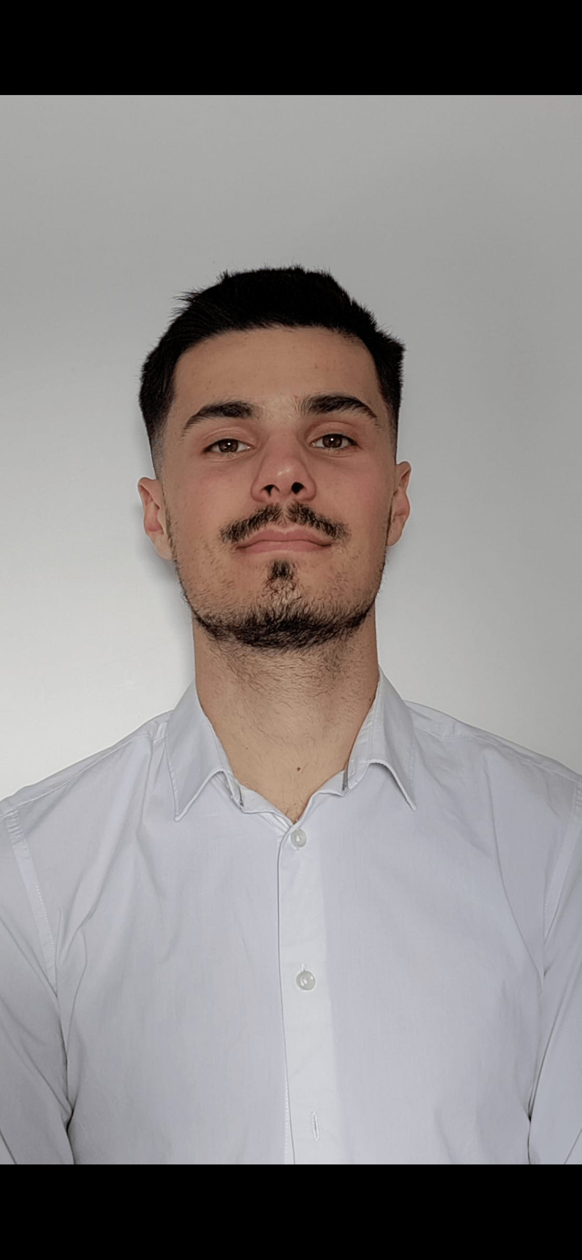 Profil de Sael, 22 ans, Club gay à Réchy
