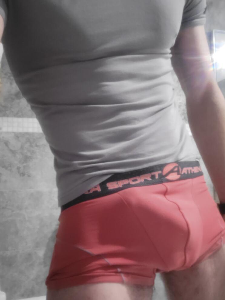 Profil de Doris, 39 ans, Club gay à Mirchel
