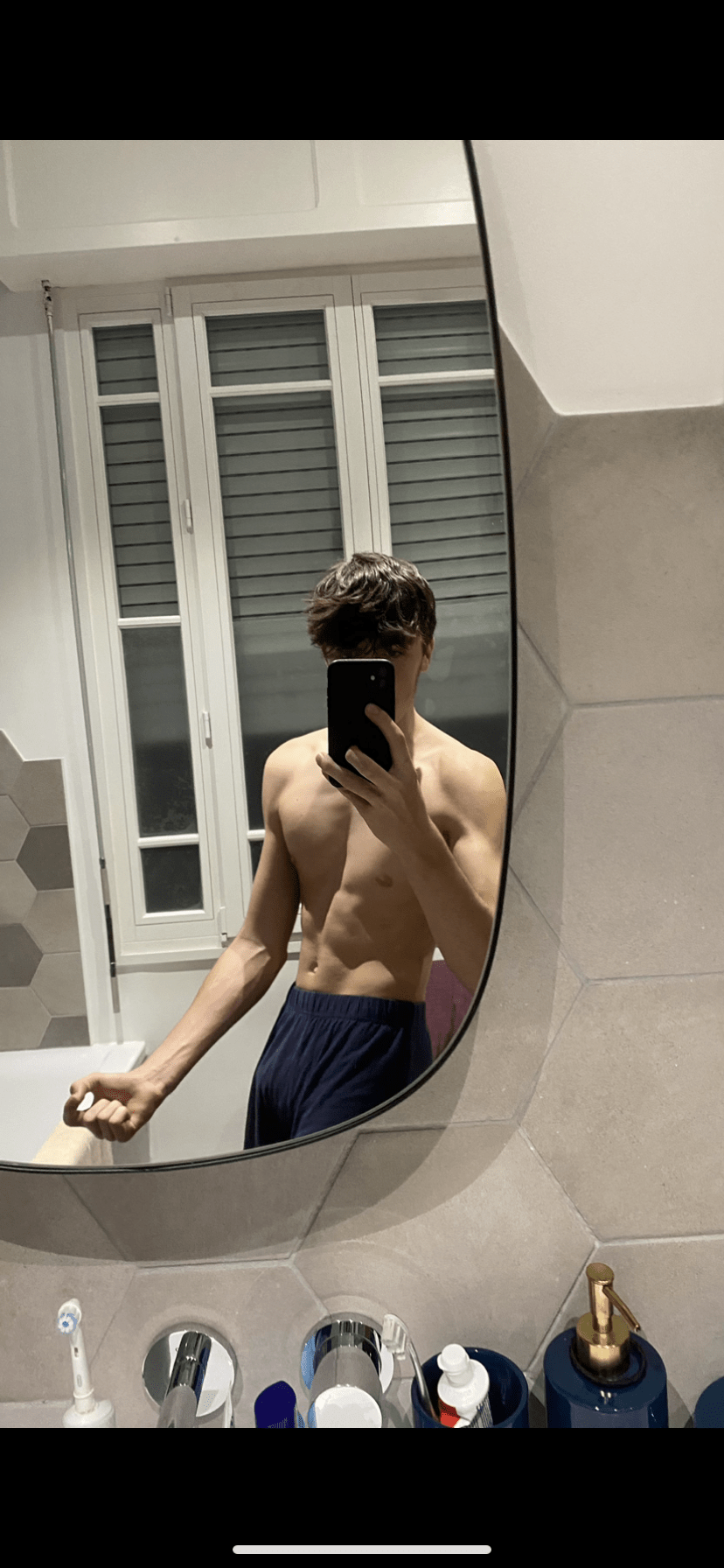 Profil de Sowan, 18 ans, Club gay à Vrin