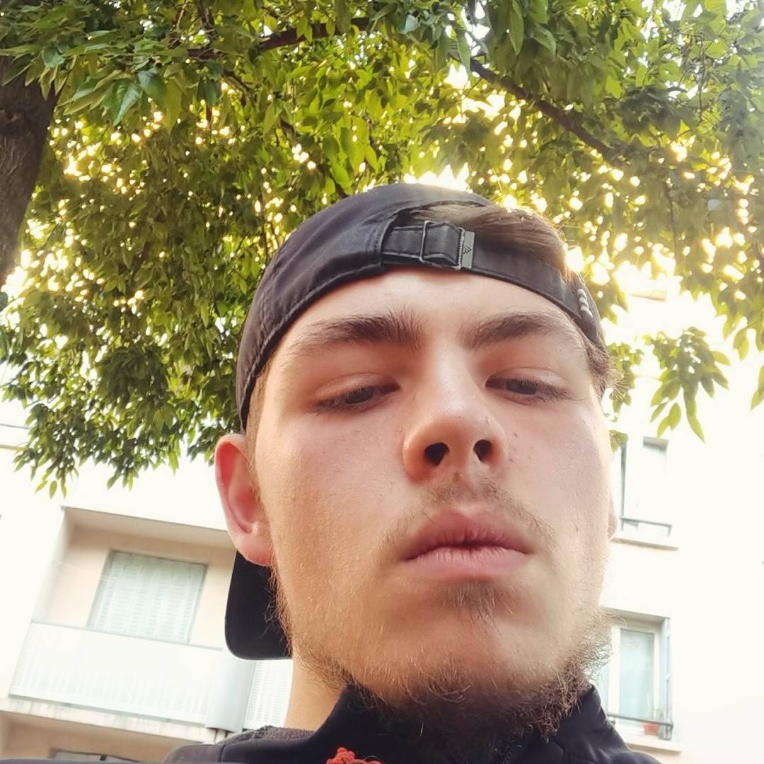Profil de Slevin, 20 ans, Club gay à Assens